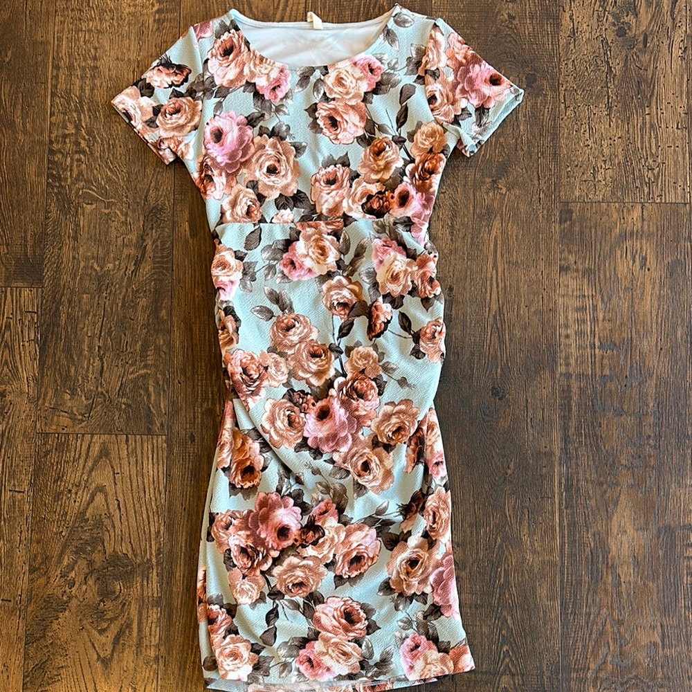 PinkBlush Light Blue Rose Floral Fitted Maternity Dress